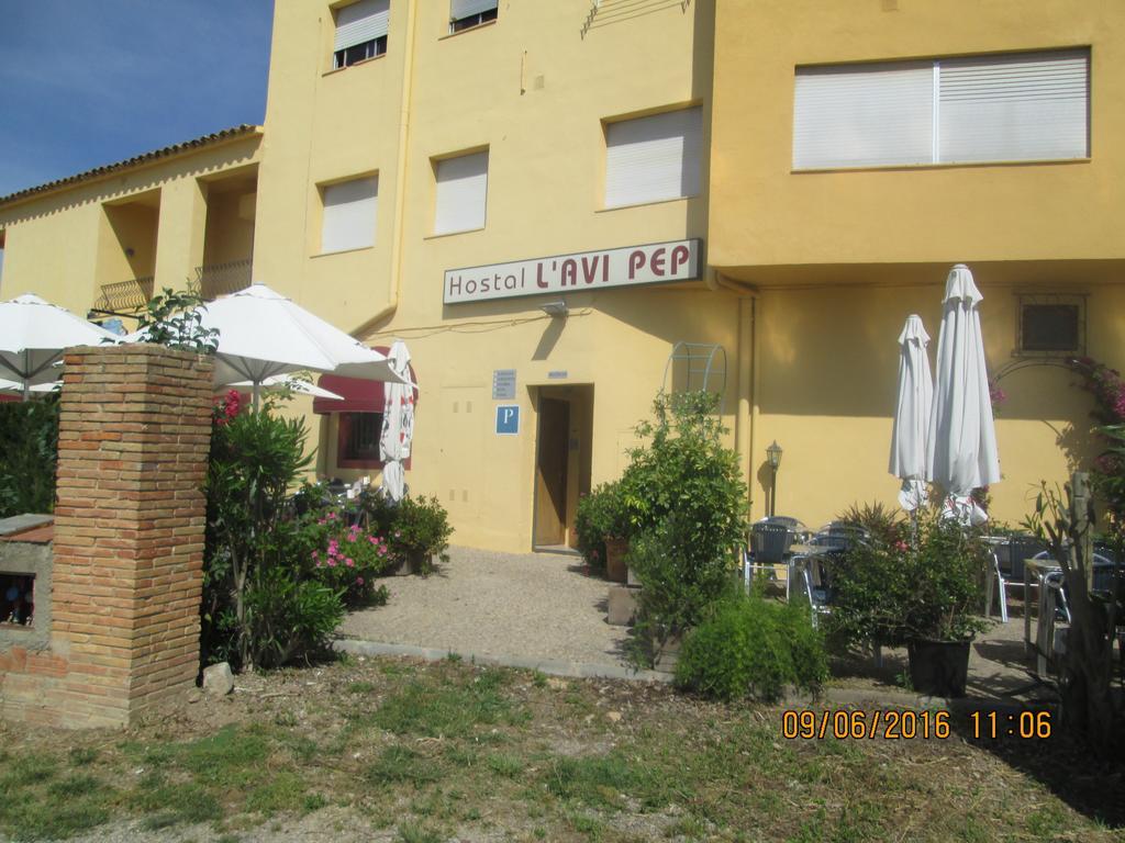 Pensio L'Avi Pep Saus Exterior foto